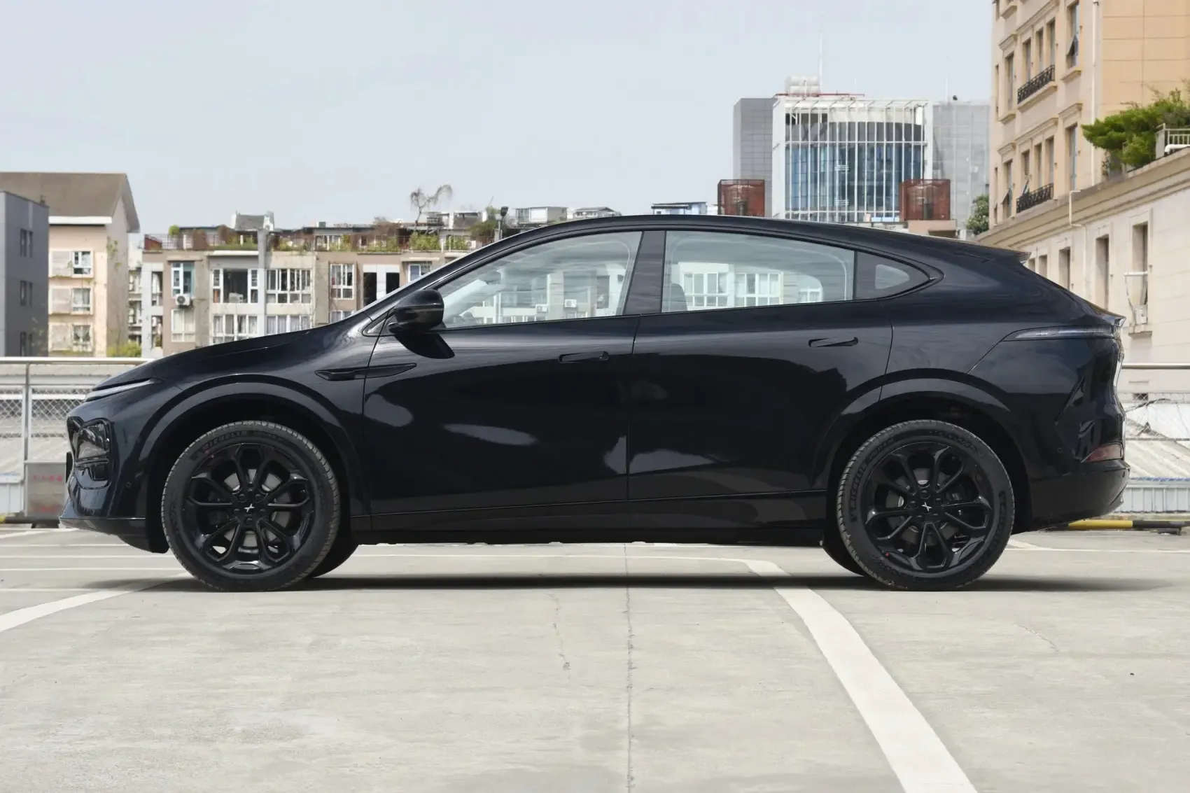 2024 2025 XPeng G6 Long Range New and Used Cars 5-door 5-seat SUV Automobiles Electric Vehicle