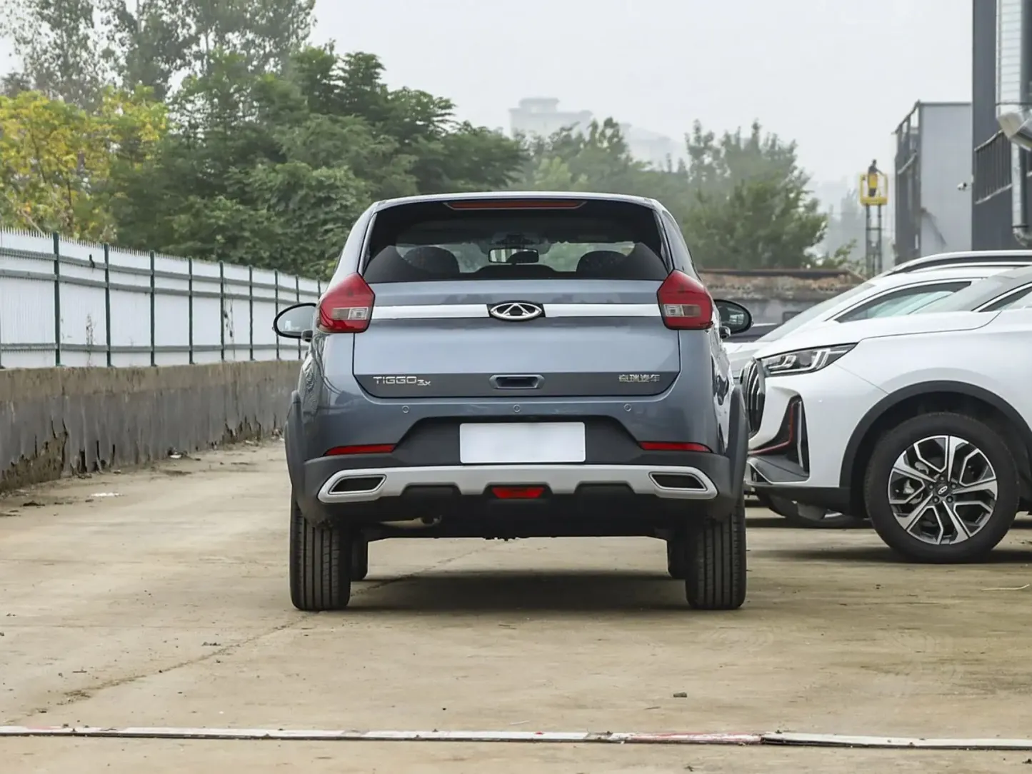 2024 New Car Chery Tiggo 3X 1.5L CVT Luxury Edition Fashion Version Automatic Car Small Suv Fuel Car