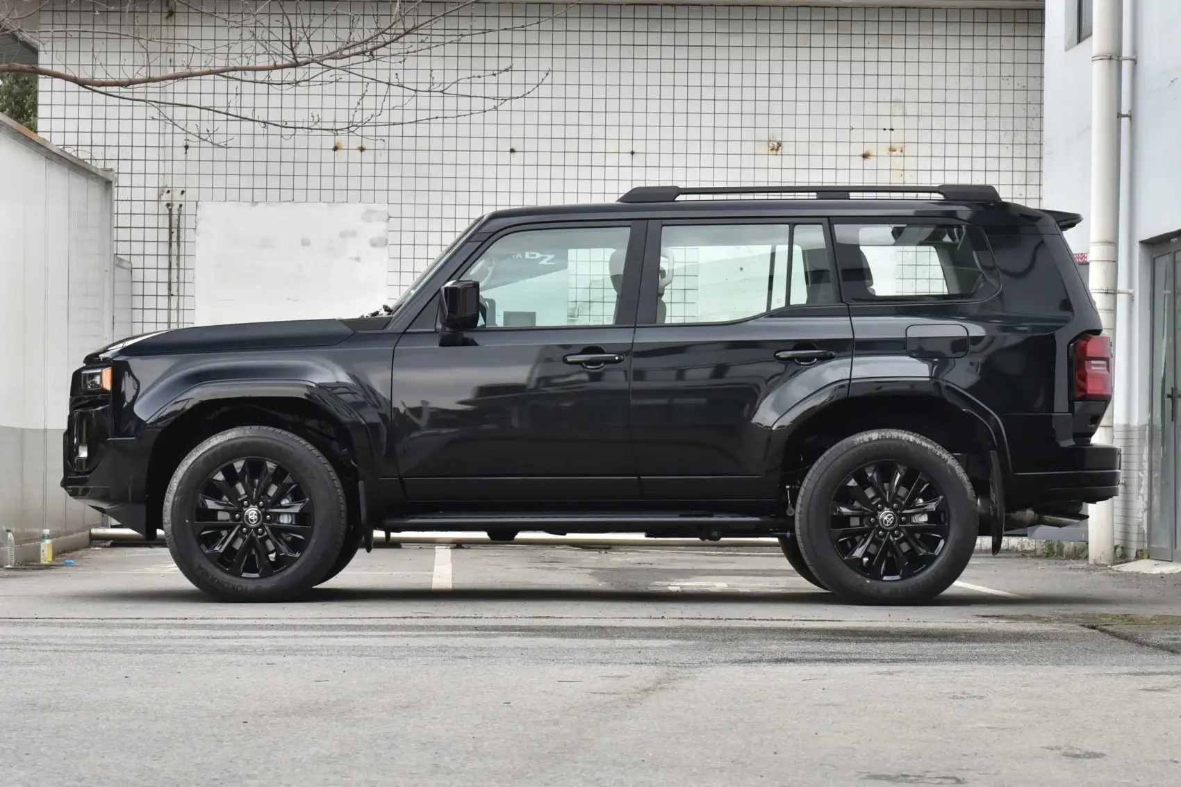 2024 2025 Land Cruiser Prado 2.4T New and Used Cars Mid-Size SUV Luxury High-Speed Vehicle