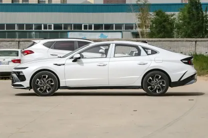 2022 2024 KIA Sonata 1.5T 2.0T New Used Cars 5-Door Sedan FWD Gasoline Cheap Pre-owned Vehicle