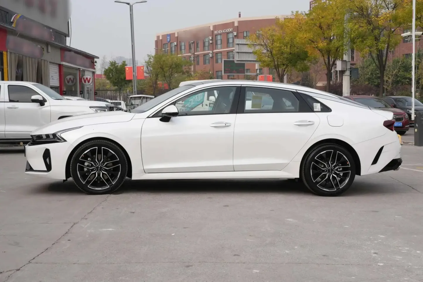 2021 2025 Kia K5 New & Used Midsize Cars 1.5/2.0T Gasoline Left Hand Car Optima Fuel Automobile