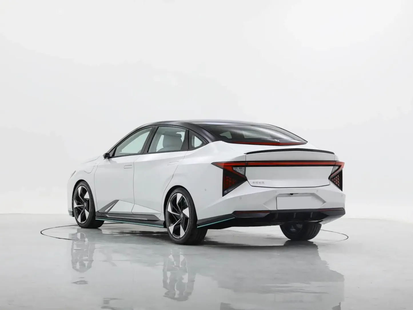 2024 2025 Honda Lingxi L Top Player Pure Electric 520KM Long Range Cheap Price Sedan