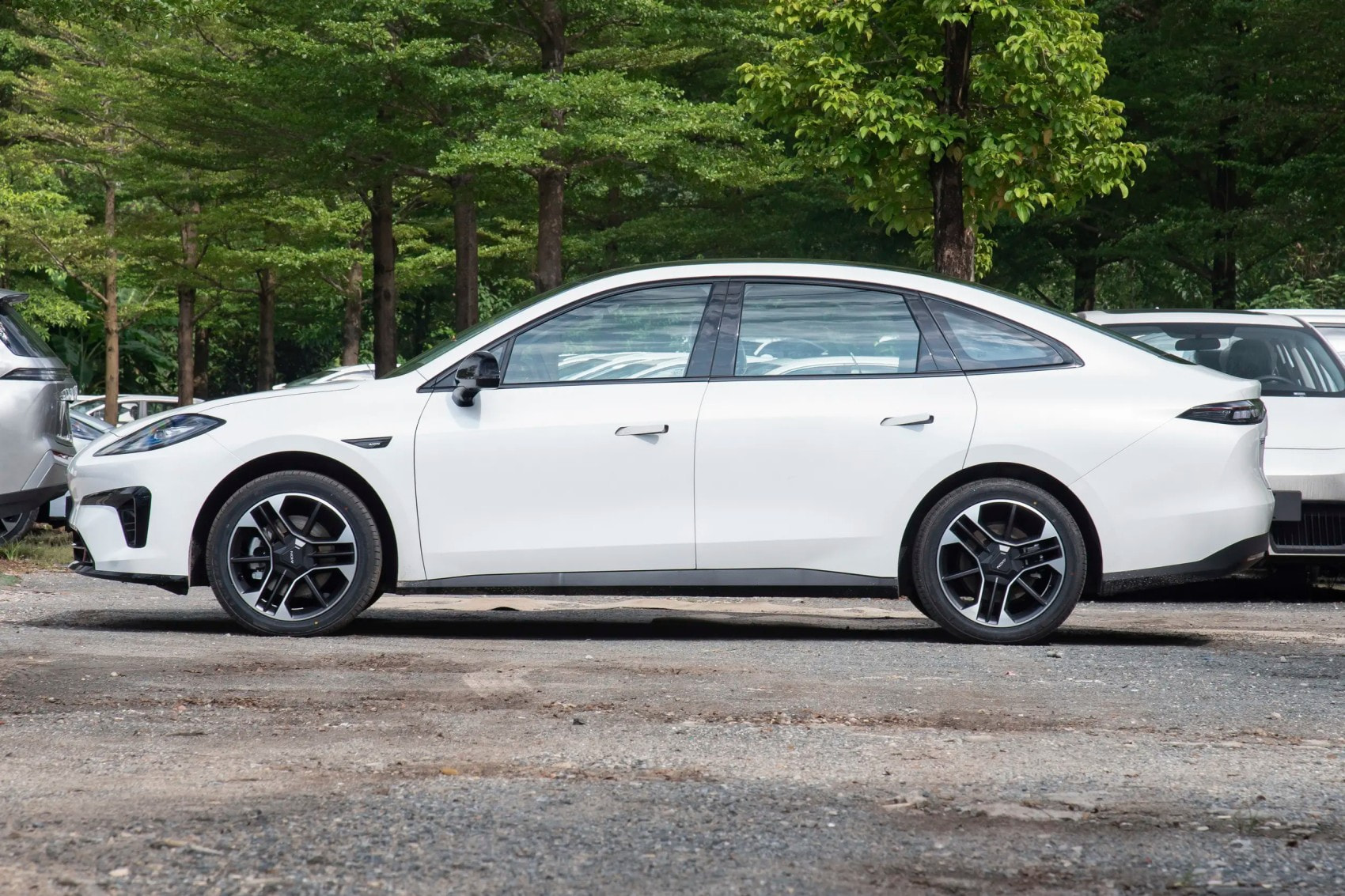 2025 2026 AION RT New Cars EV Pure Electric 5 seaters Compact Sedan New Energy Vehicle