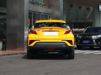 2023 Toyota C-HR 2.0L New Car Cheap Used Car Gasoline-electric Hybrid Automobile