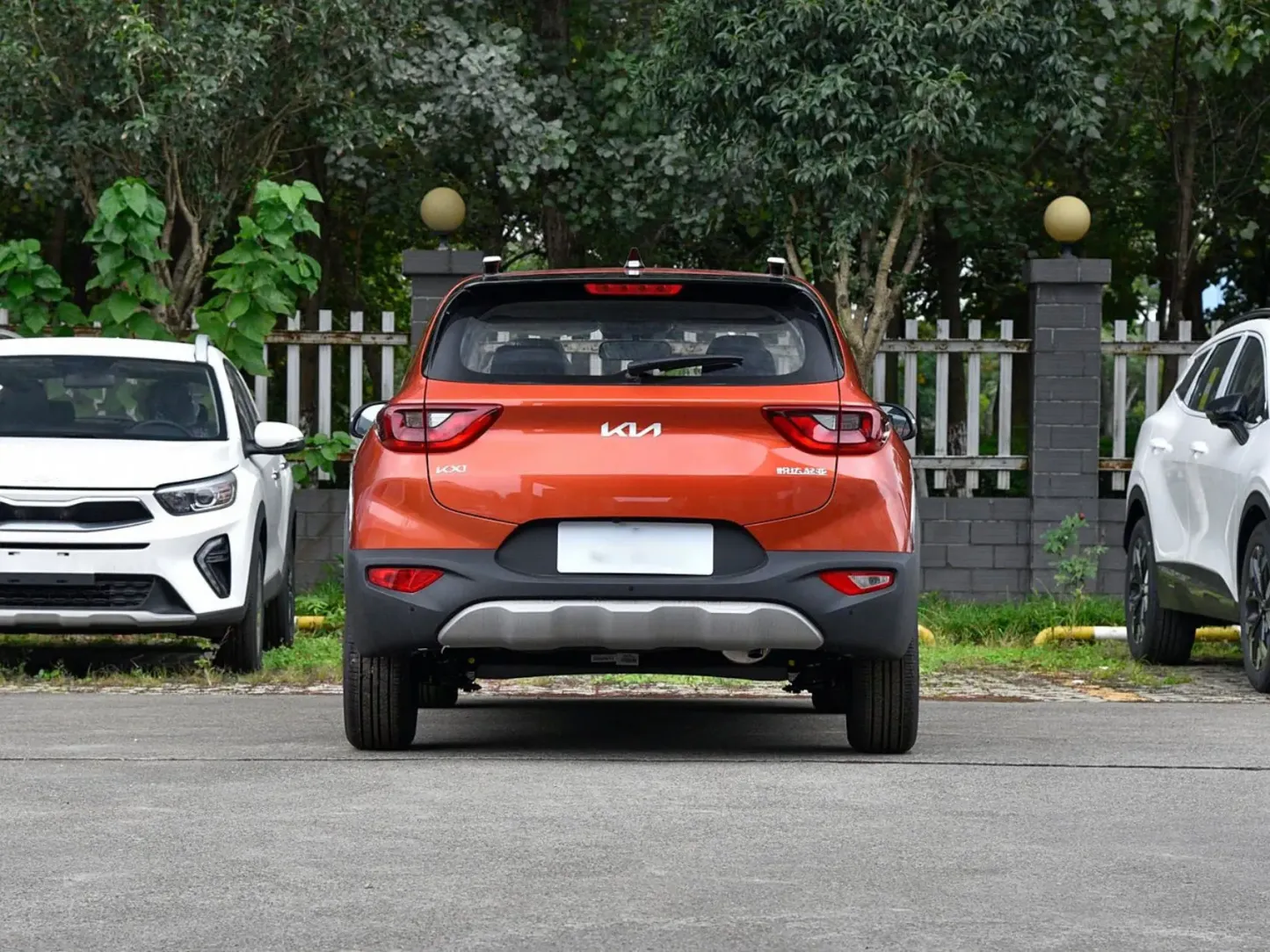 2021 Kia Stonic 1.4L New Car KX1 Used Gasoline Car CVT Electric Sunroof SUV Buy Cheap Car Online