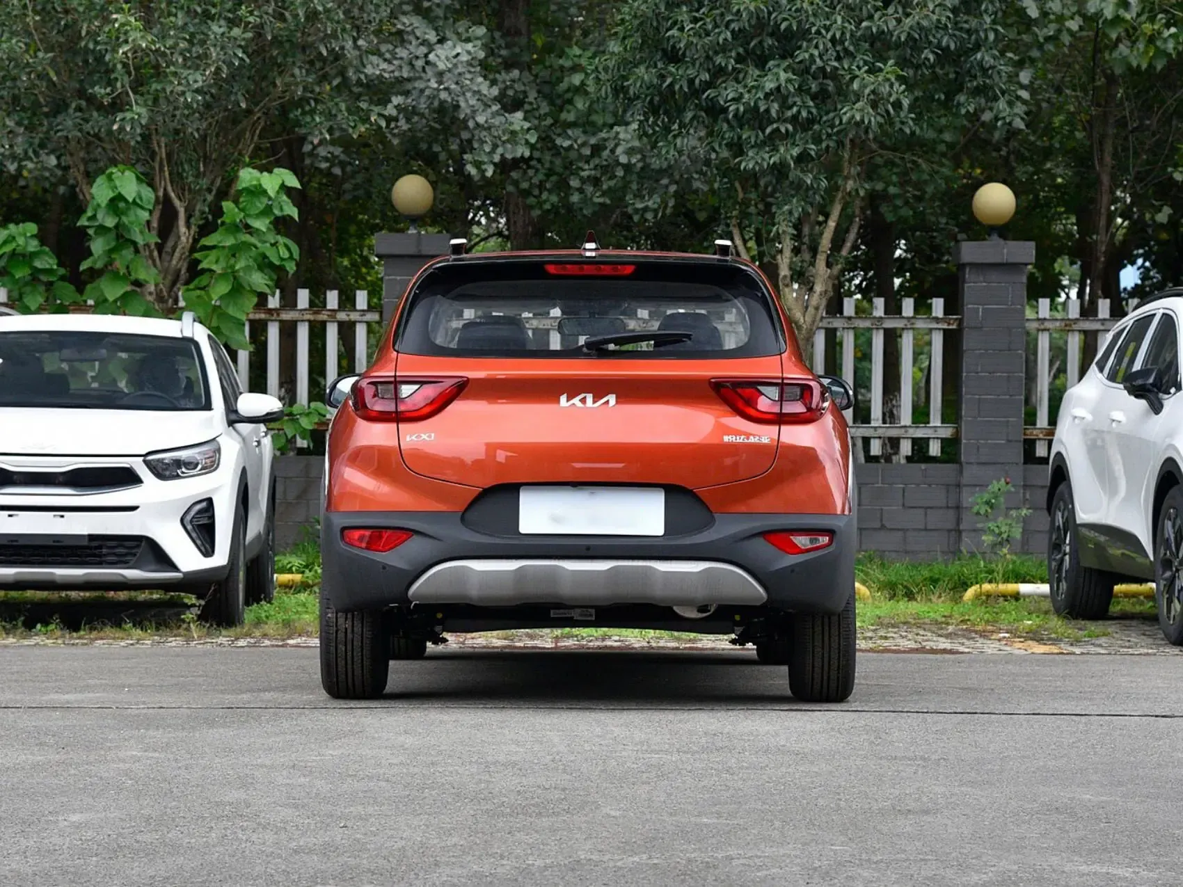 2021 Kia Stonic 1.4L New Car KX1 Used Gasoline Car CVT Electric Sunroof SUV Buy Cheap Car Online