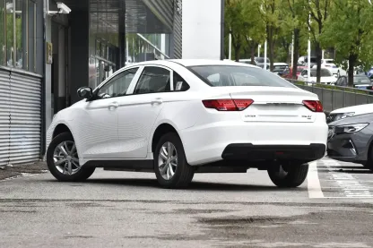 2019 2021 2022 Emgrand EV Used Cars Second Hand Electric Vehicles Affordable Preowned Autos