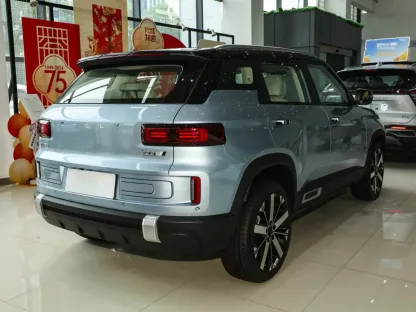 2025 Geely ICON SUV 1.5TD New Car Gasoline Vehicles Wet Dual Clutch Transmission