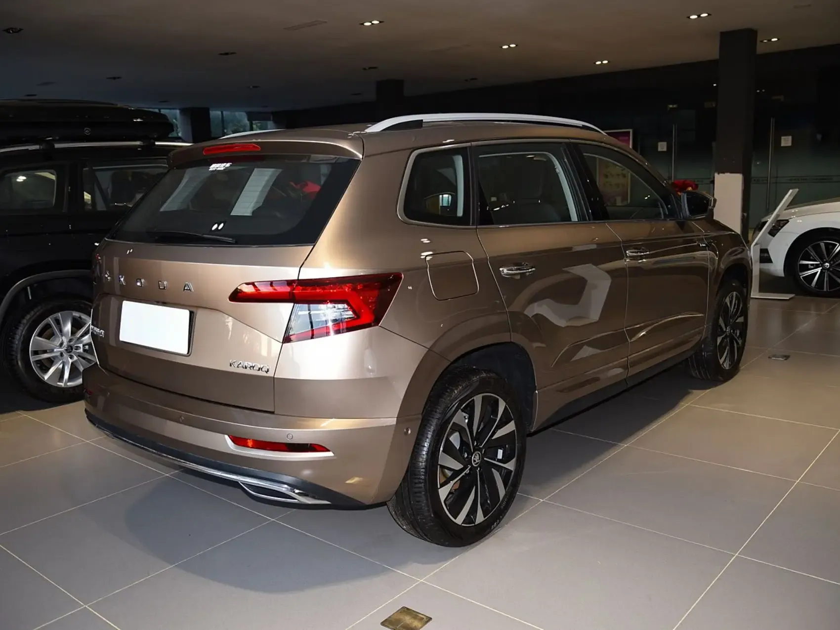 2025 Skoda Karoq 1.4T 150hp L4 New Cars Gasoline Vehicle Automobile 5-door 5-seat SUV