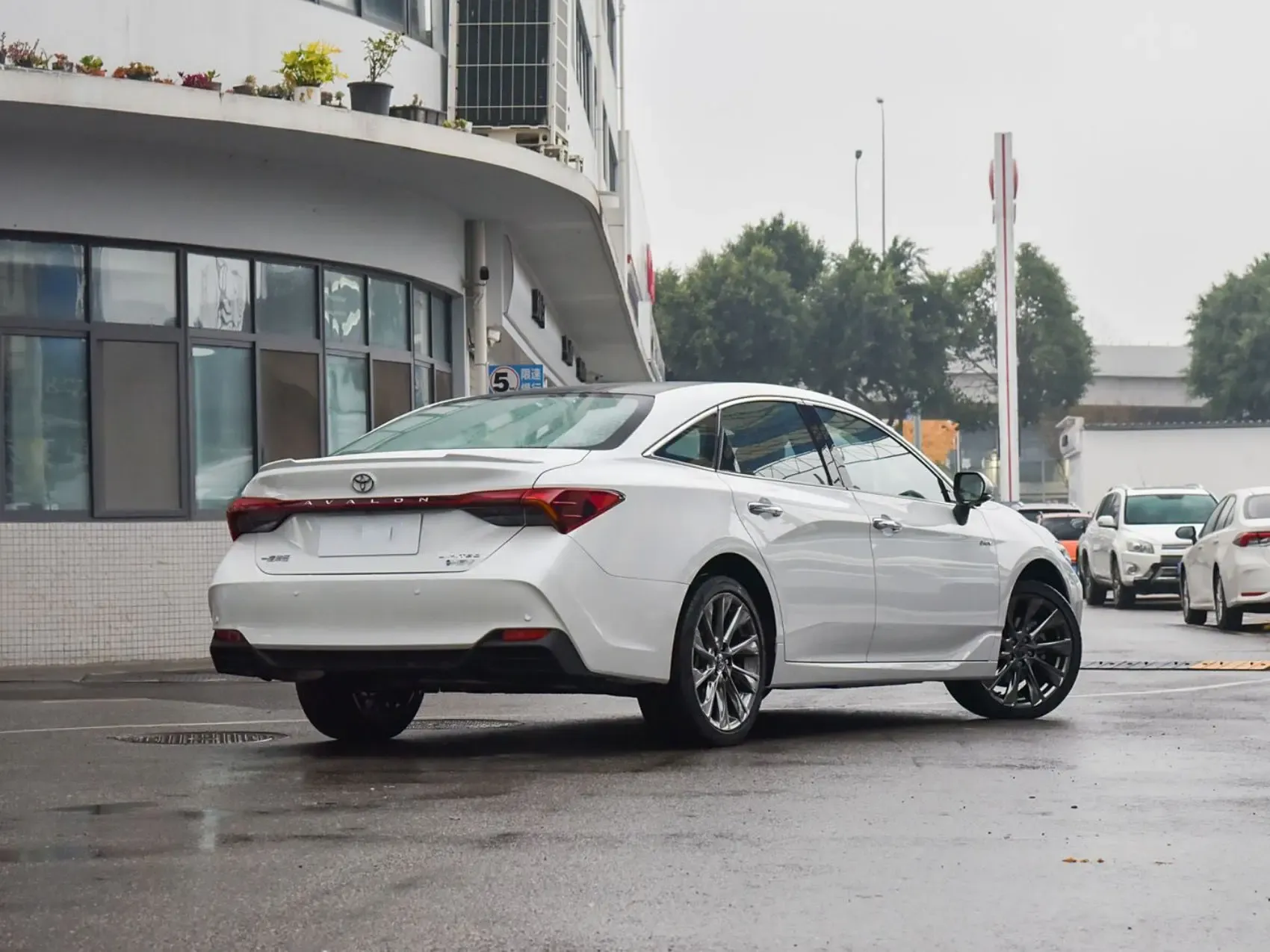 2024 Toyota Avalon New Cars Hybrid Gasoline Vehicles Used Cars 2.0L 173hp L4 Automobile