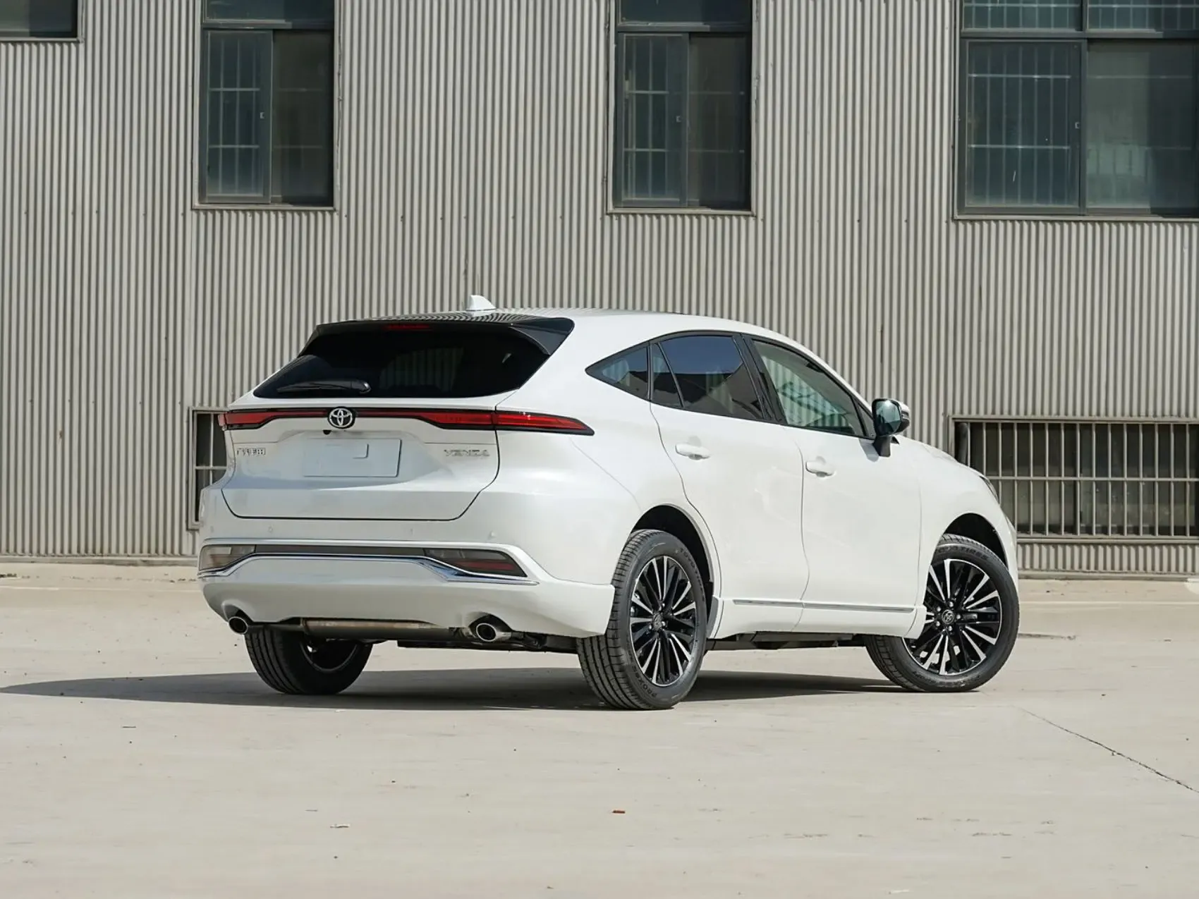 2023 Toyota Venza 2.0L Gasoline 2.5L Hybrid New Cars Second Hand Vehicle Medium SUV