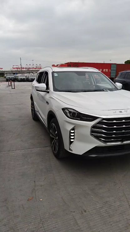 Premium used 2022 Jetour X70 Plus, White exterior / Black interior, 35,000 km