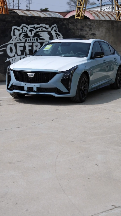 2025 Cadillac CT5 28T New Cars 2.0T 237hp L4 Gasoline Petrol Car New and Used Cars Made in China