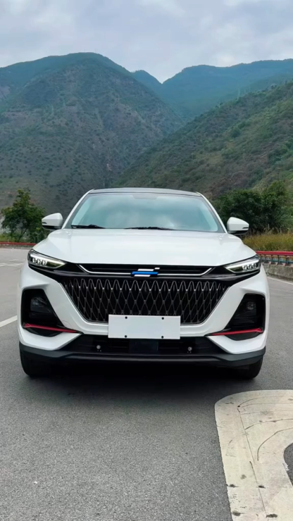 2022 2023 Chang'an Oushang X7 PLUS 1.5T Used Cars Pre-owned Gasoline Suv Car 5 Seats