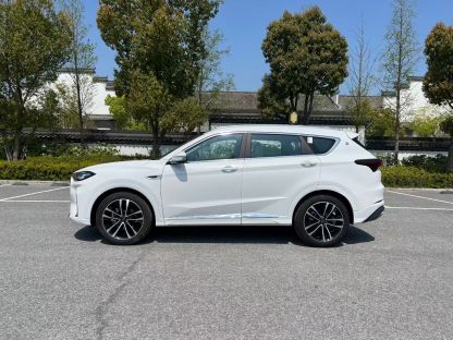 Premium used 2022 Jetour X70 Plus, White exterior / Black interior, 35,000 km