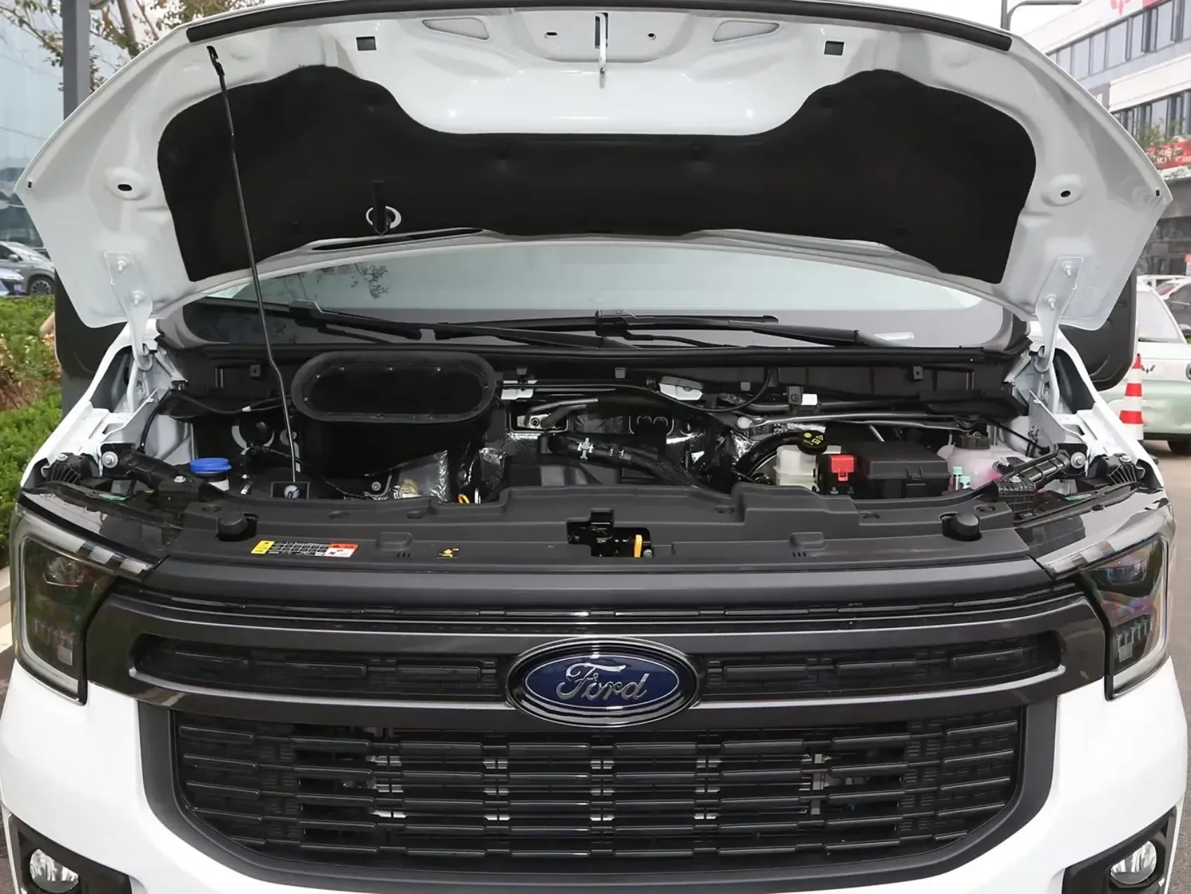 2024 Ford Transit T8 new car