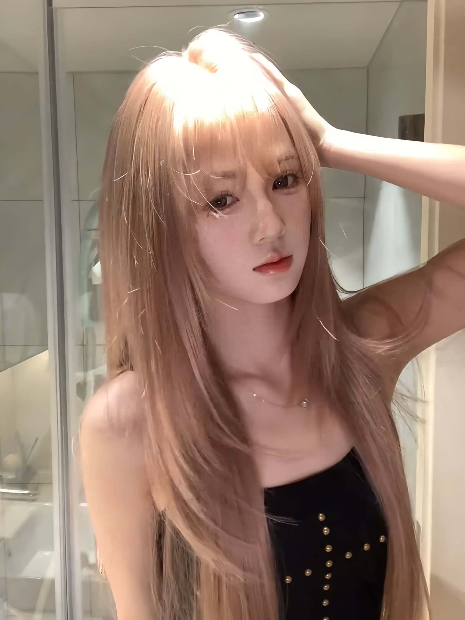 Fairy 🧚‍ Layered Bangs Wig – Golden Full Cap, Girl-Group Style, Soft & Natural