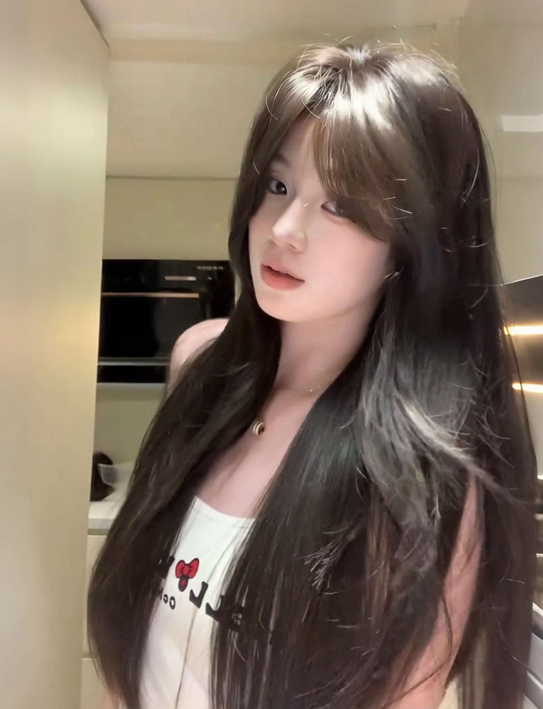 Sweet 🎀 Romance Layered Long Straight Wig – Natural & Breathable, Full Cap, 60–70cm