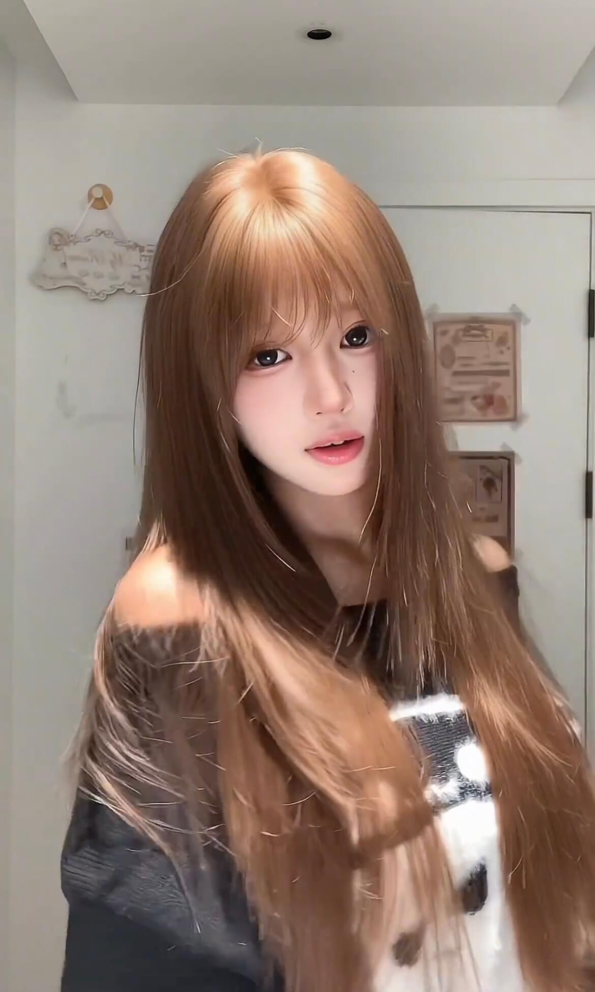 Sunshine 🌞 Bean Sun-Brown Long Straight Wig – Layered & Youthful Design, Full Cap, 60–70cm