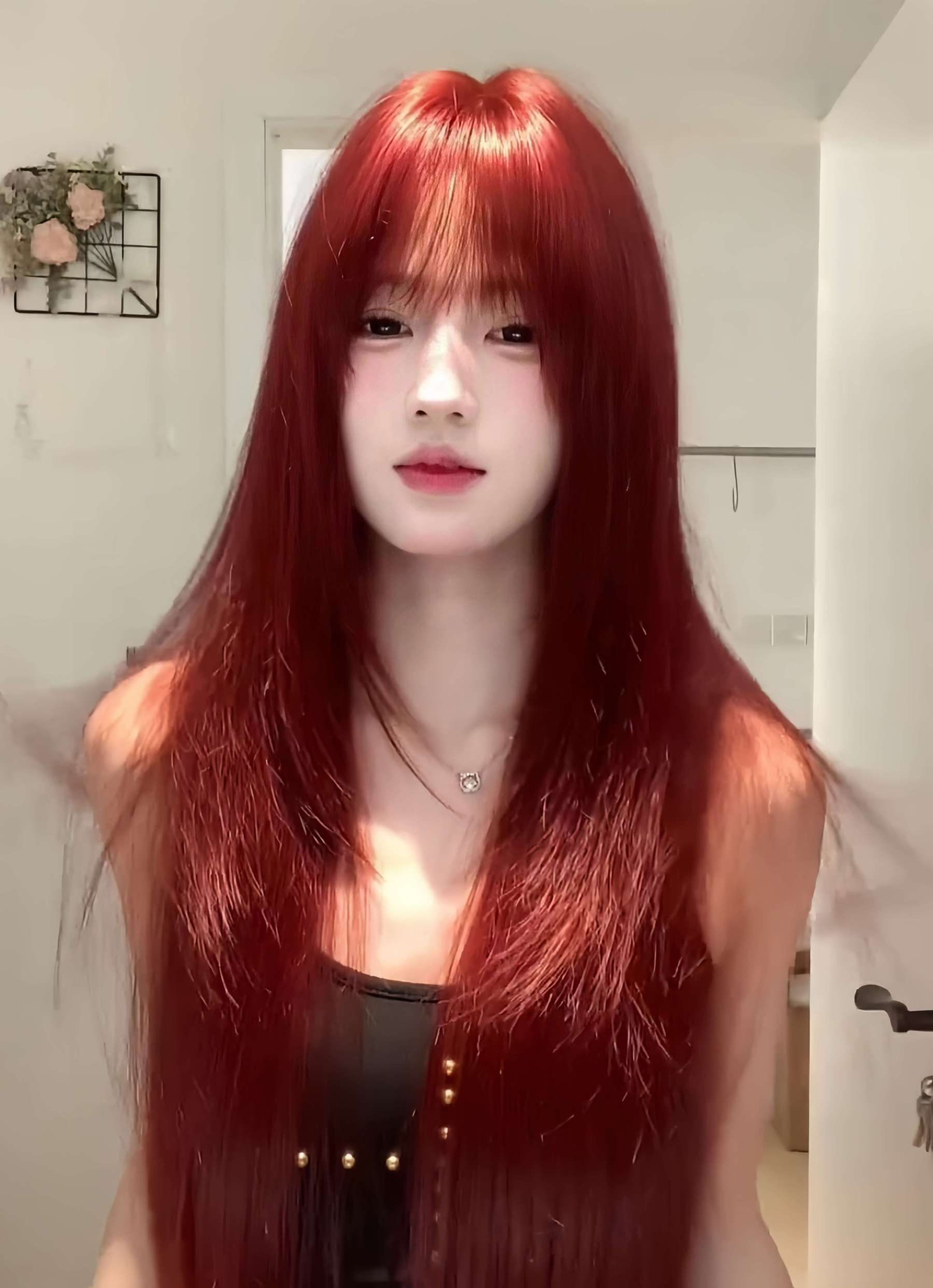 Red Wine 🍷 Long Straight Wig with Bangs – Face-Framing, Breathable Full Cap, 65–75cm