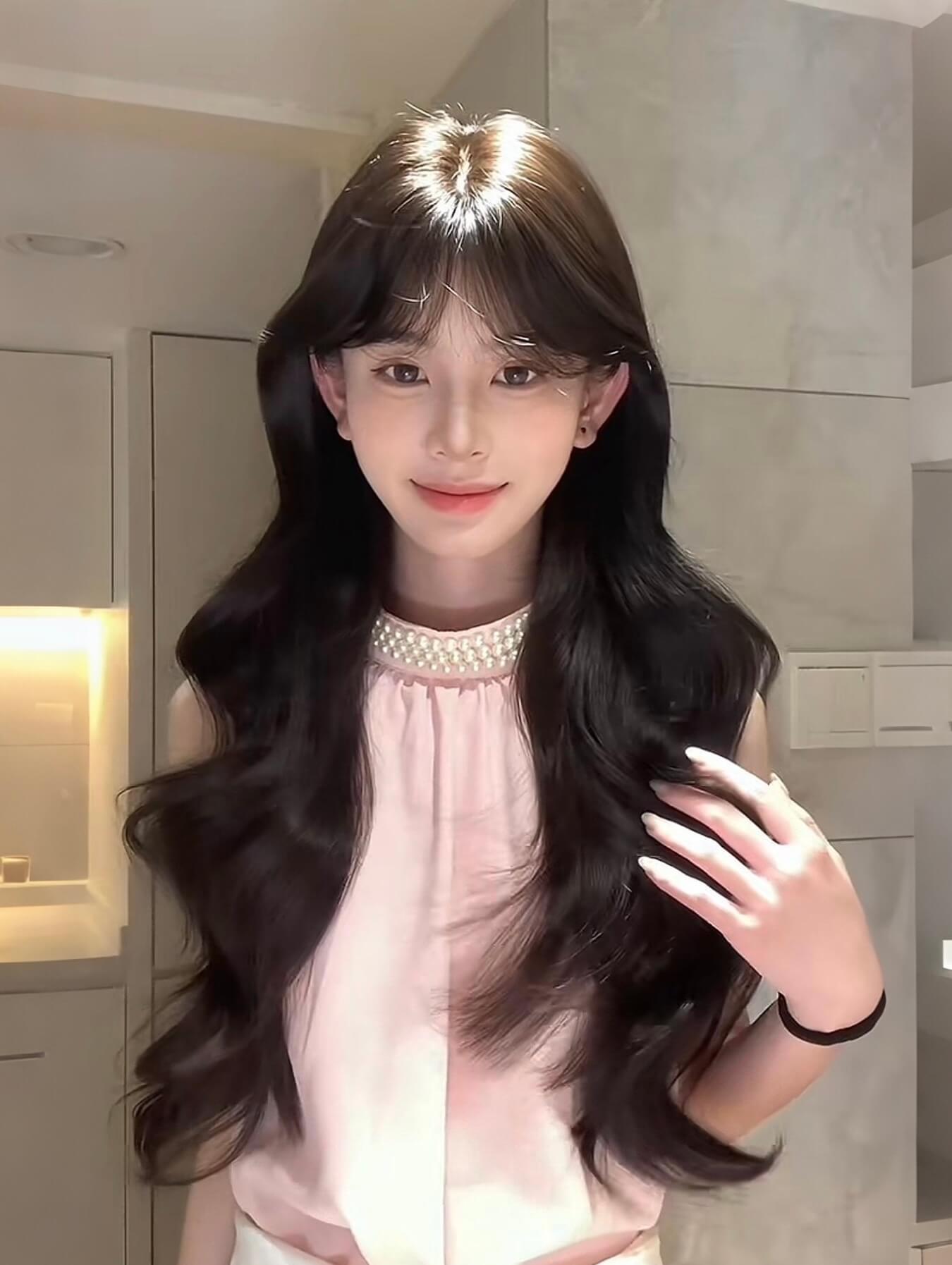 Heartbeat 💖  Middle-Part Wavy Topper – Exclusive Design, Natural Black, No-Wig-Cap Style, 65–75cm