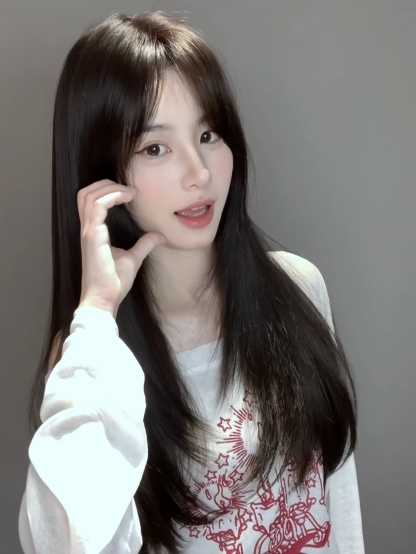 Morning Light 🌻 Middle-Part Straight Topper – Face-Framing Design, Natural Black, No-Wig-Cap Style, 65–75cm