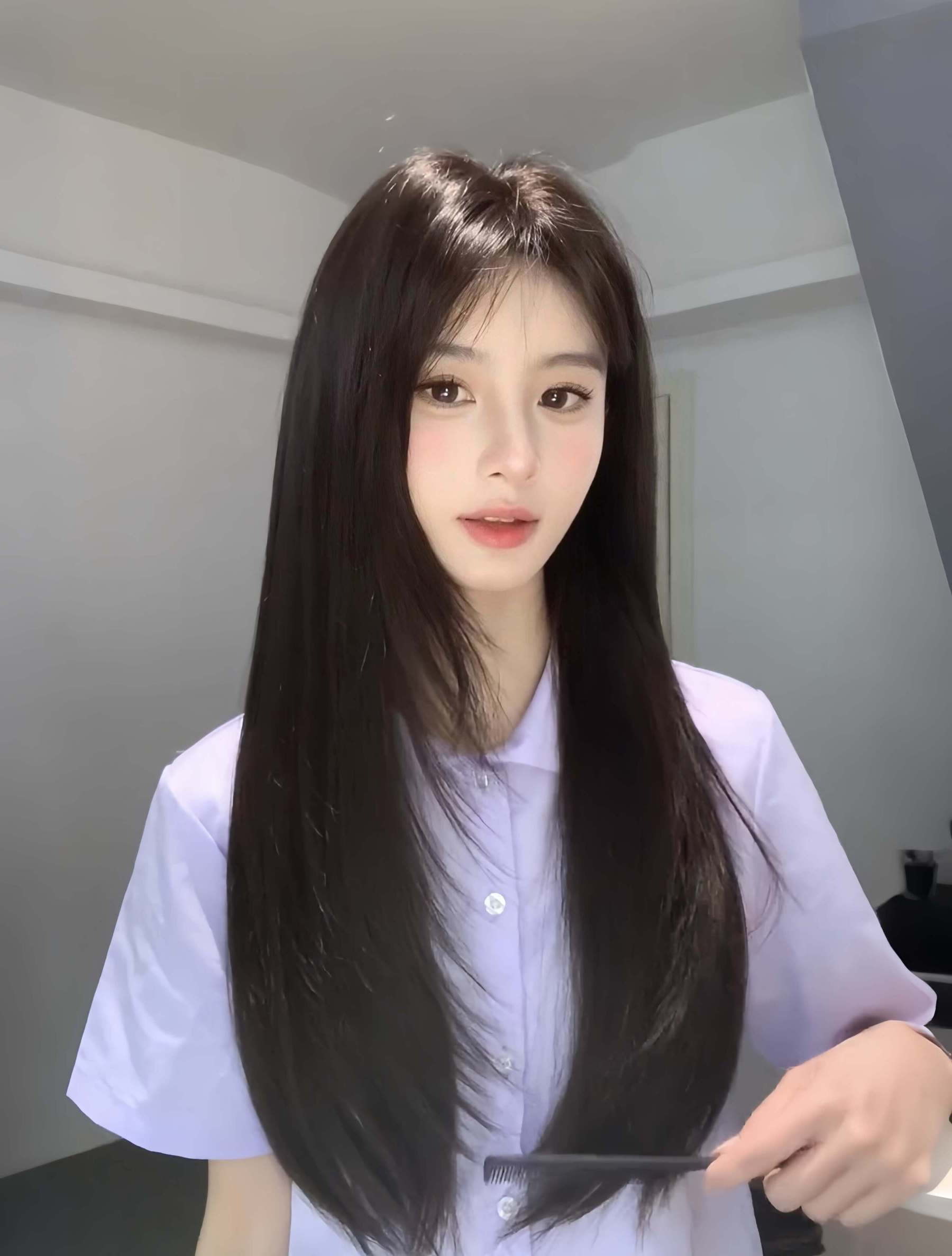 Lingering Love💧Long Straight Wig – Middle-Part, Face-Framing Hairline, Natural & Breathable, Full Cap (65–75cm)