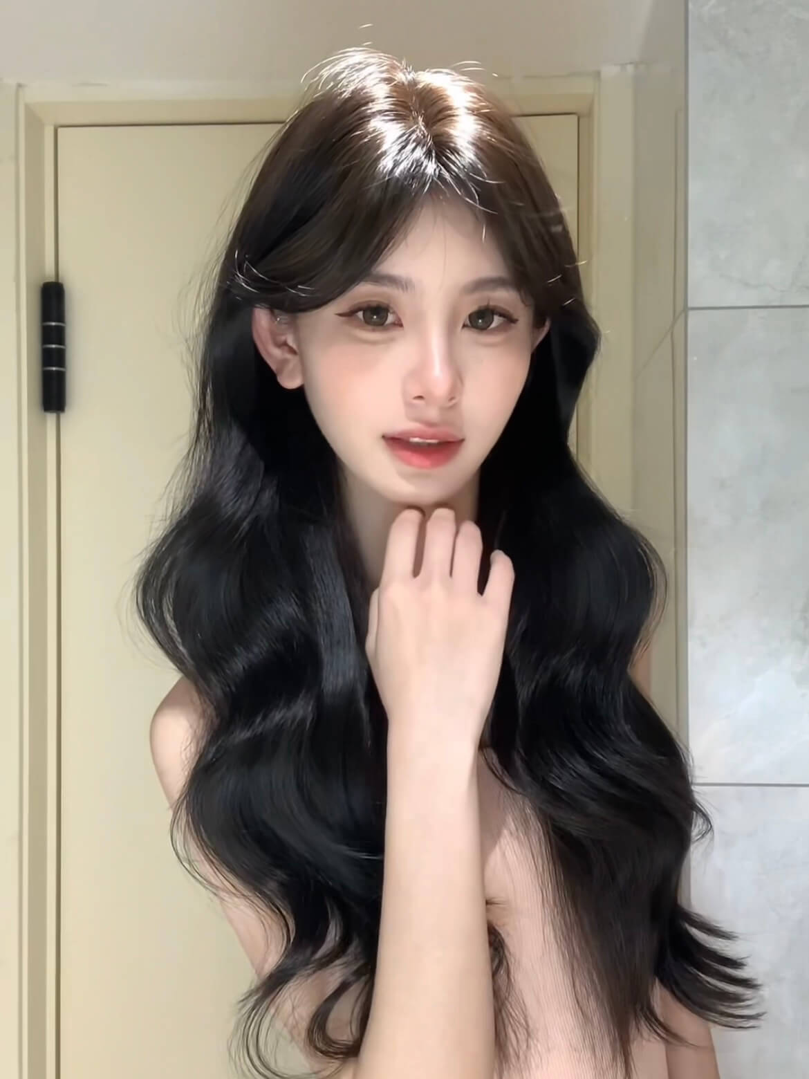 Heartbeat 💖  Middle-Part Wavy Topper – Exclusive Design, Natural Black, No-Wig-Cap Style, 65–75cm