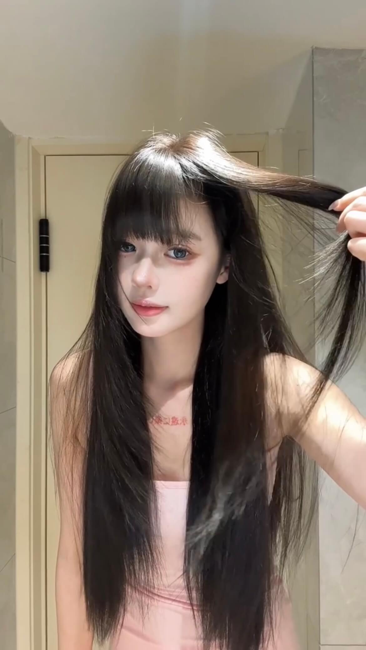 Whisper Layered Long Straight Wig – Refined Sideburns, Natural & Breathable, Full Cap, 60–70cm