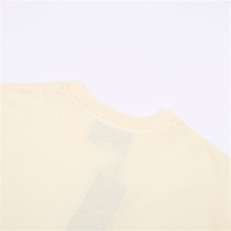 【Gucci 】（グッチ）Tシャツ ご好評に付き再入荷！