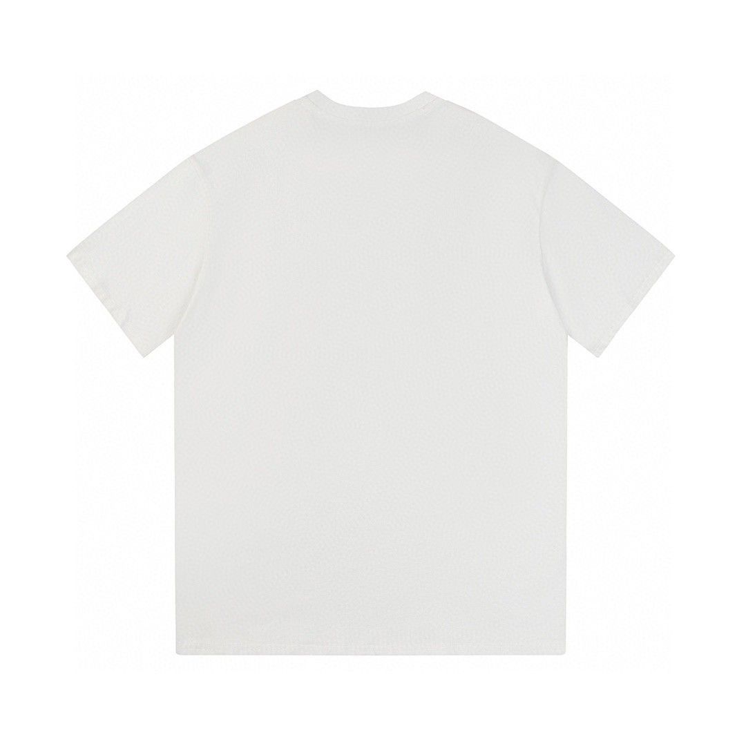 【Moncler 】（モンクレール）男女兼用、ご好評に付き再入荷！