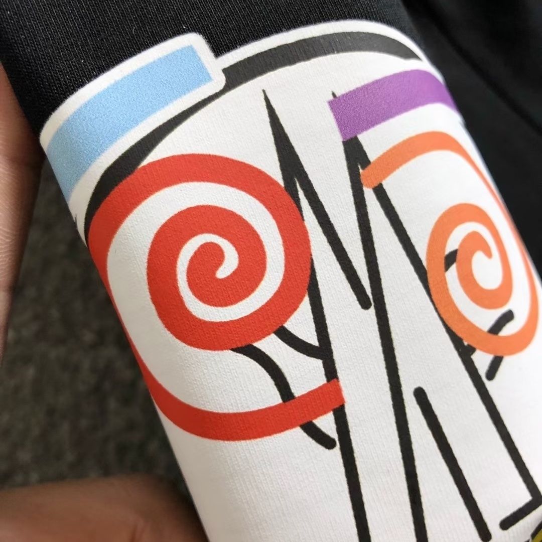 【Moncler 】（モンクレール）男女兼用、ご好評に付き再入荷！