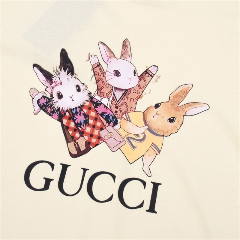 【Gucci 】（グッチ）Tシャツ ご好評に付き再入荷！