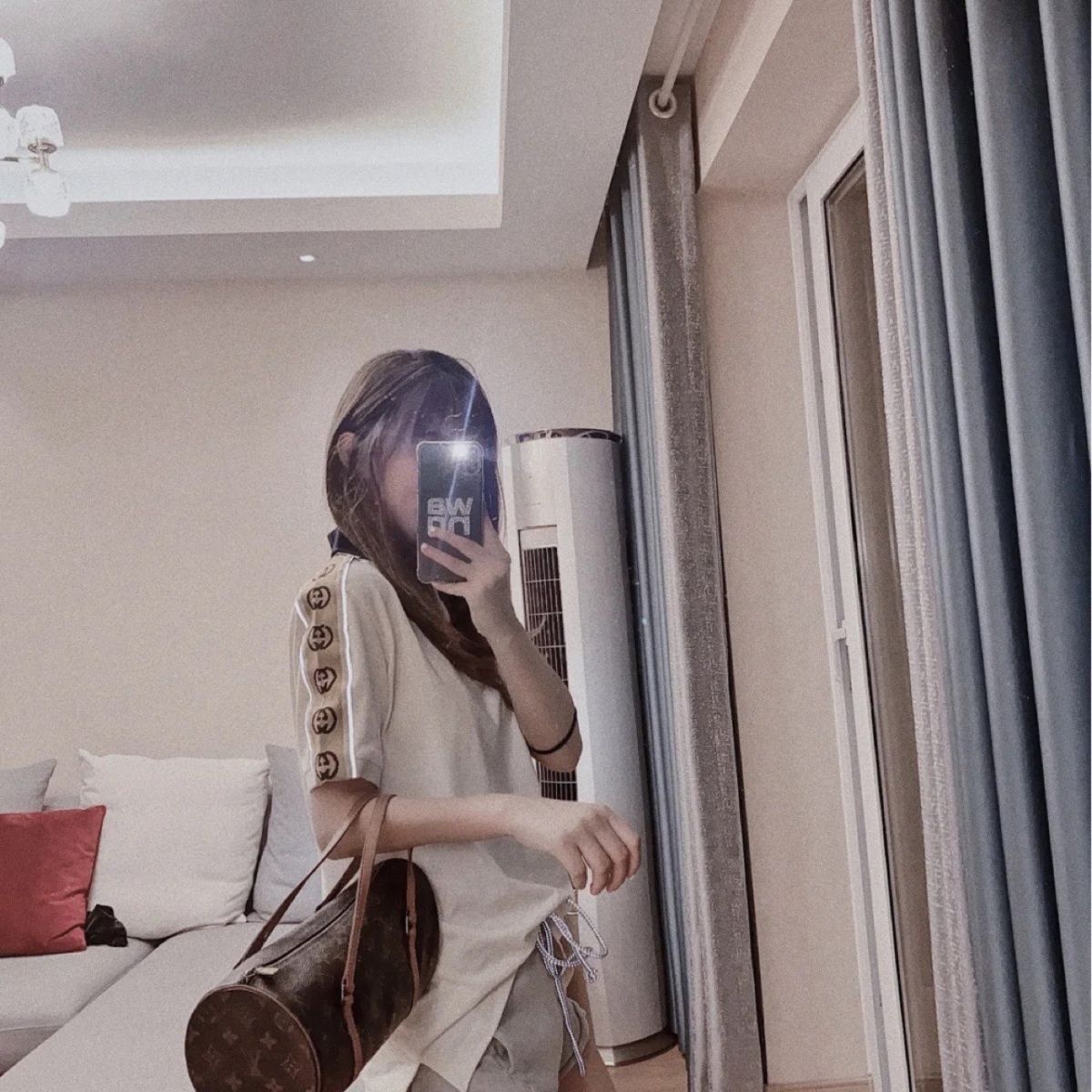 【Gucci 】（グッチ）Tシャツ ご好評に付き再入荷！