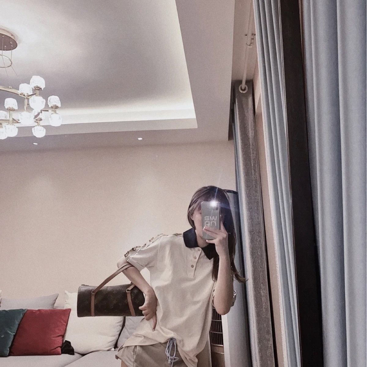 【Gucci 】（グッチ）Tシャツ ご好評に付き再入荷！