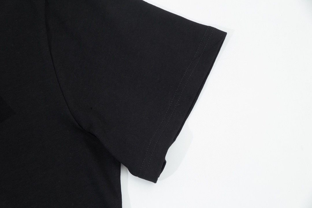 【BURBERRY 公式旗艦店】バーバリー Tシャツ ご好評に付き再入荷！