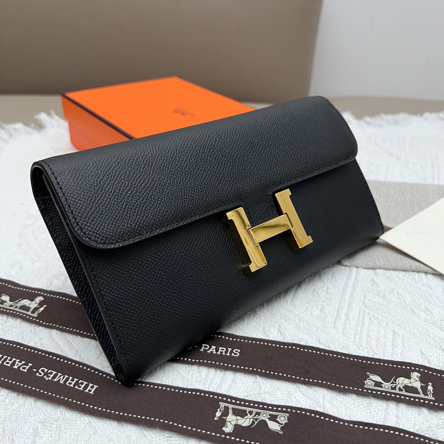 HERMES Constance To Go バックル付きシルバーエプソン牛革クラッチウォレットカードケース