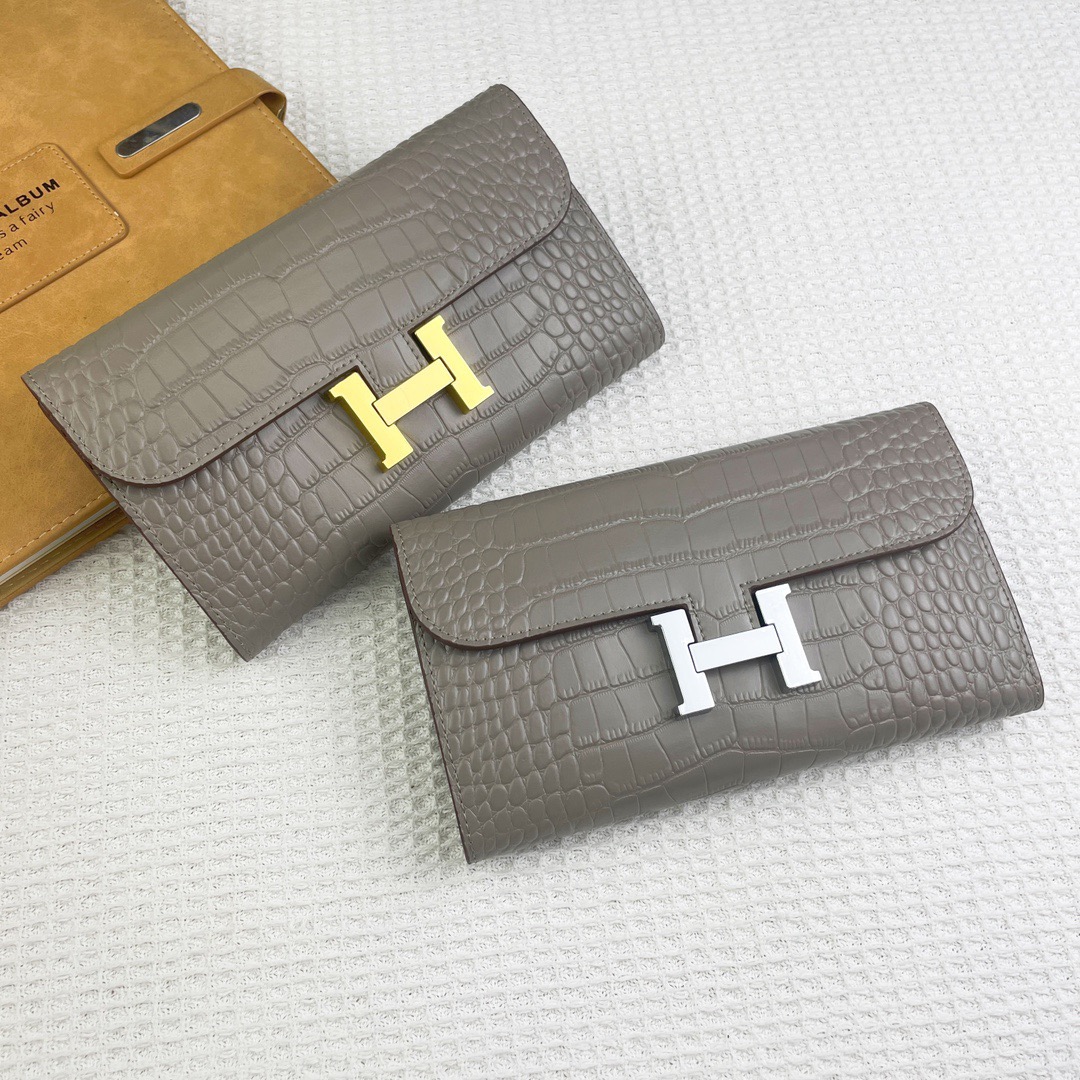 Hermes(エルメス)Constance Long Wallet 財布とクラッチバッグ