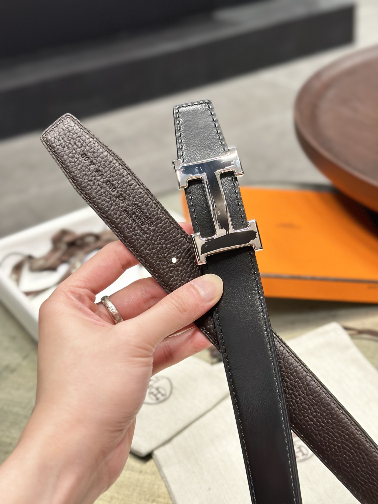 HERMES エルメスのベルトとハンドバッグのコンプリートパッケージ