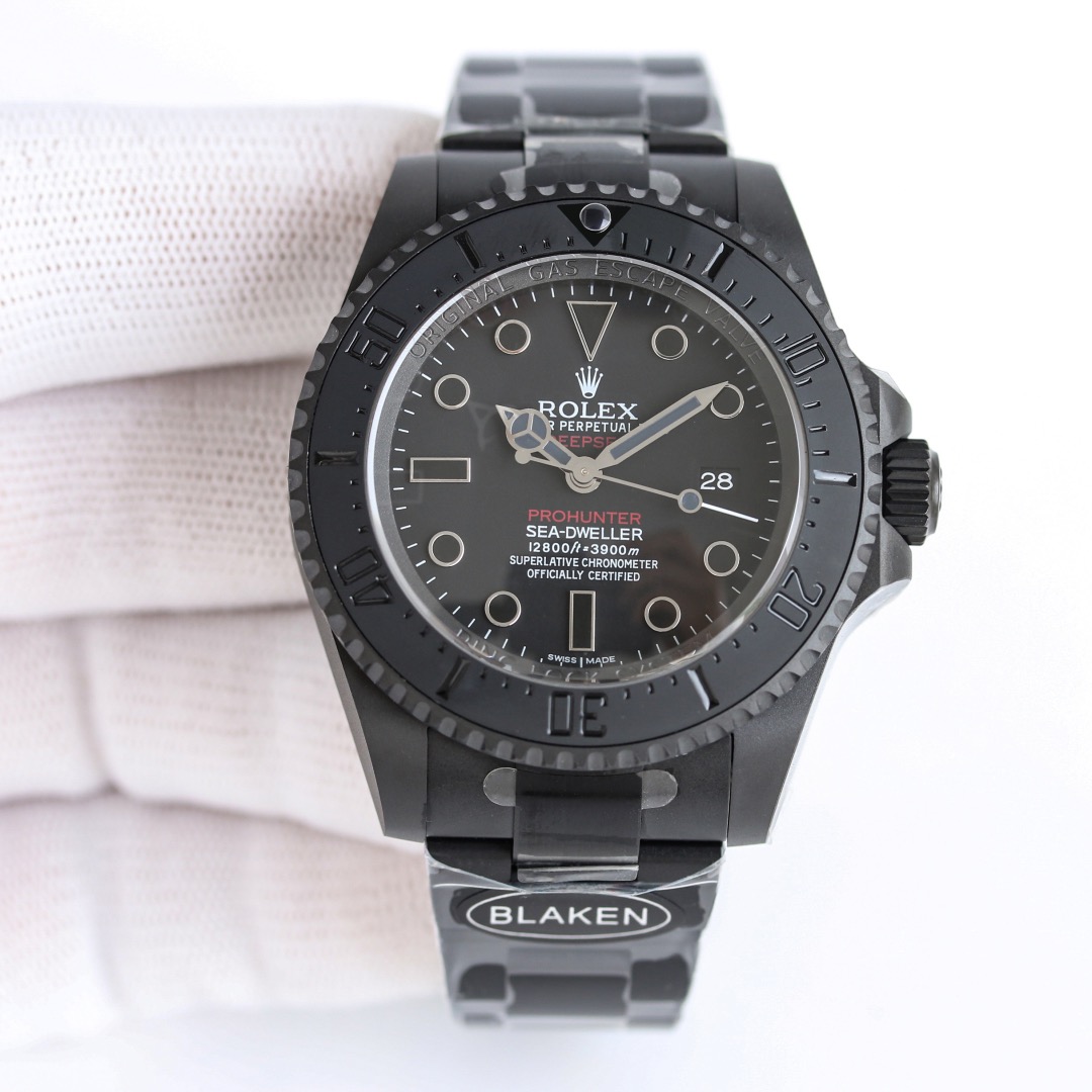 NEW 2025 ロレックス（スイスの腕時計ブランド）Rolex 44mm 鉄 黒水妖怪 大魔王 機械式時計