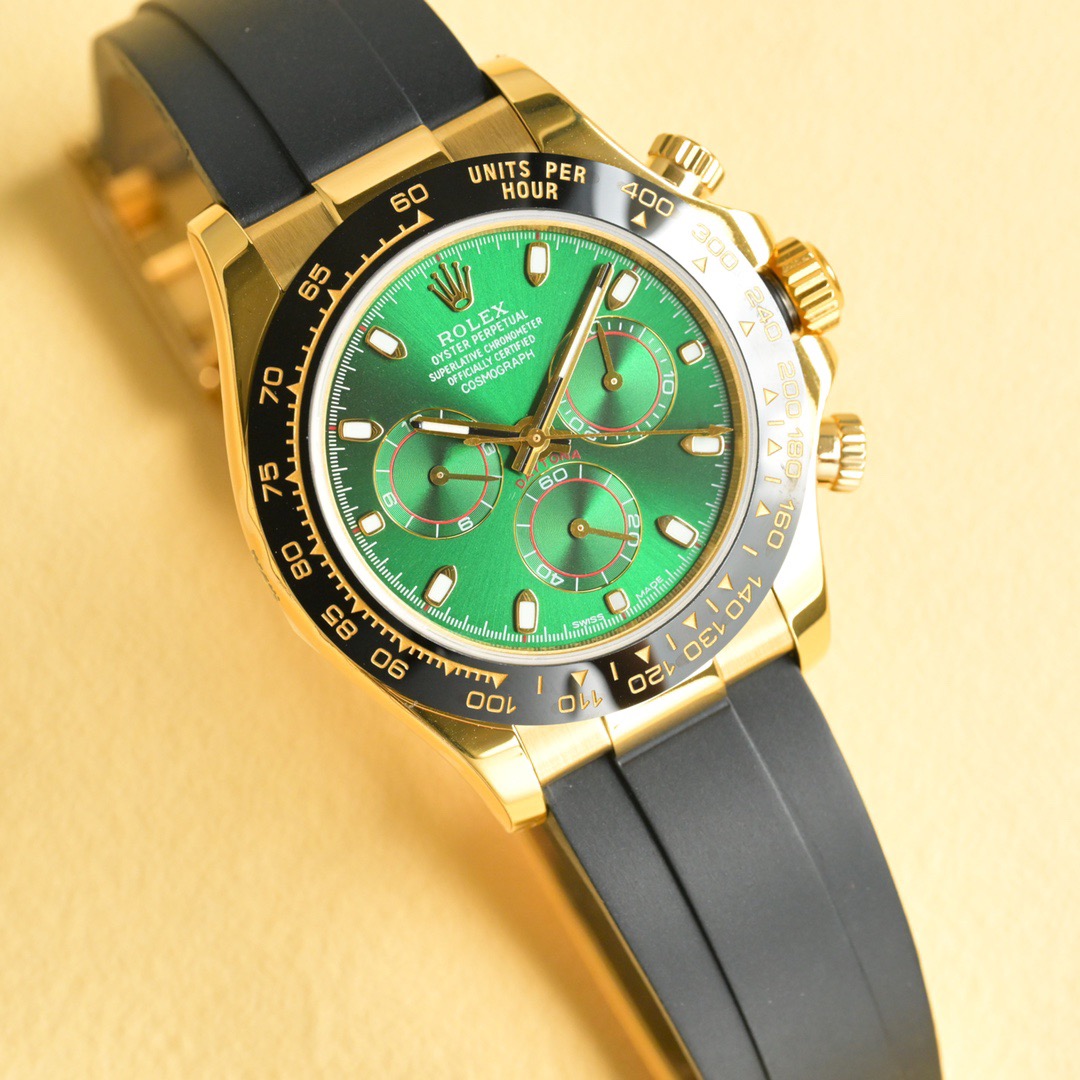 ROLEX（ロレックス）機械式腕時計 デイトナ 緑文字盤  40MM 腕時計