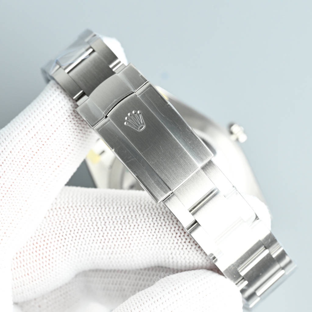 NEW 2025 ロレックス オイスターパーペチュアル 36mm 126000 キャンディピンクダイヤルRolex