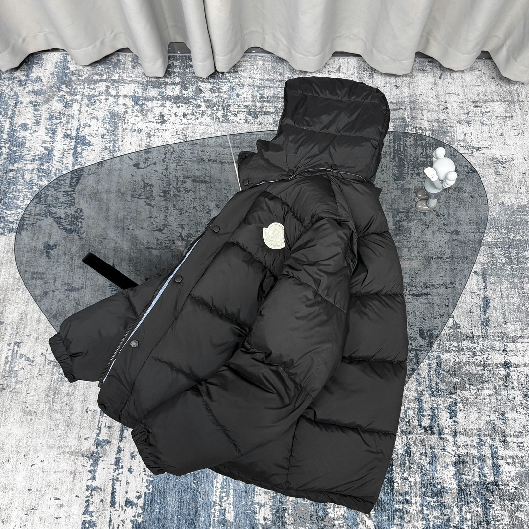 【人気商品】MONCLERモンクレール 取り外し可能ベスト付き プレミアム95%ホワイトダックダウン 超ソフトダウンジャケット