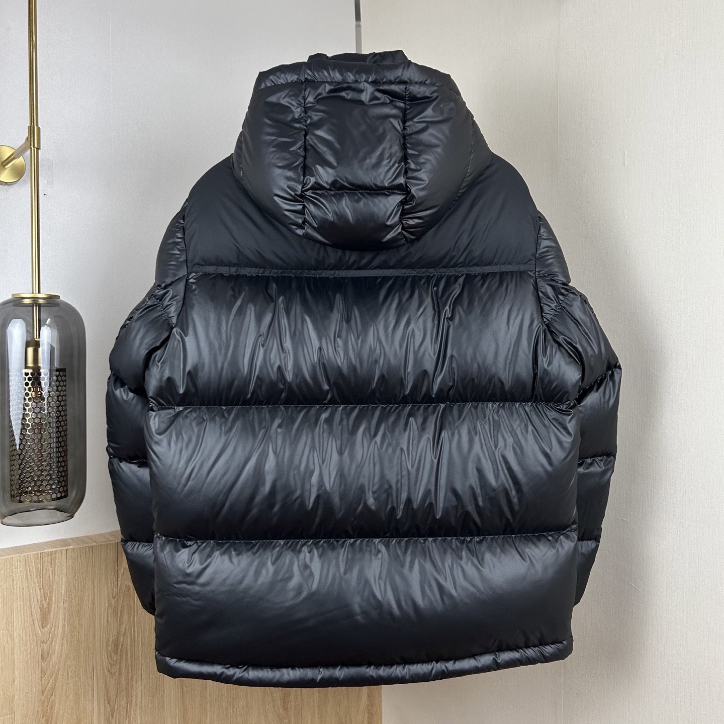 BURBERRY 2025年新作 バーバリー ダウンジャケット フルロゴプリント ユニセックスモデル moncler