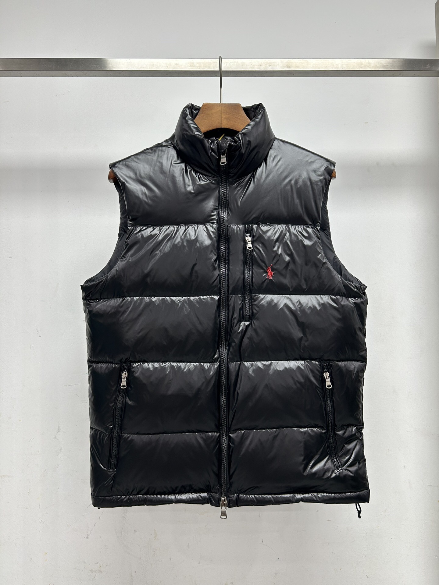 【人気商品】Ralph Lauren（ラルフローレン） ポニー刺繍入り ダウンベスト MONCLER