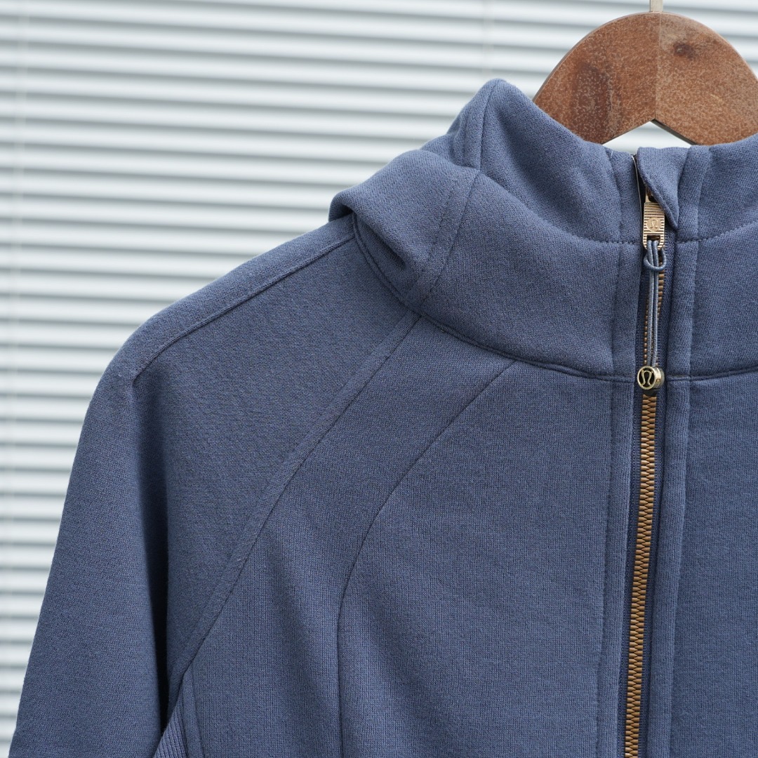 【人気商品】Lululemon（ルルレモン） Scuba ジップアップ スポーツフーディー レディース スリムフィットジャケット MONCLER