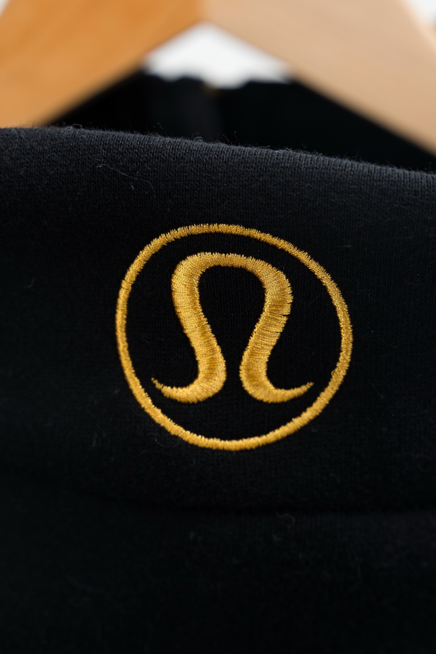 【人気商品】Lululemon（ルルレモン） Scuba ジップアップ スポーツフーディー レディース スリムフィットジャケット MONCLER