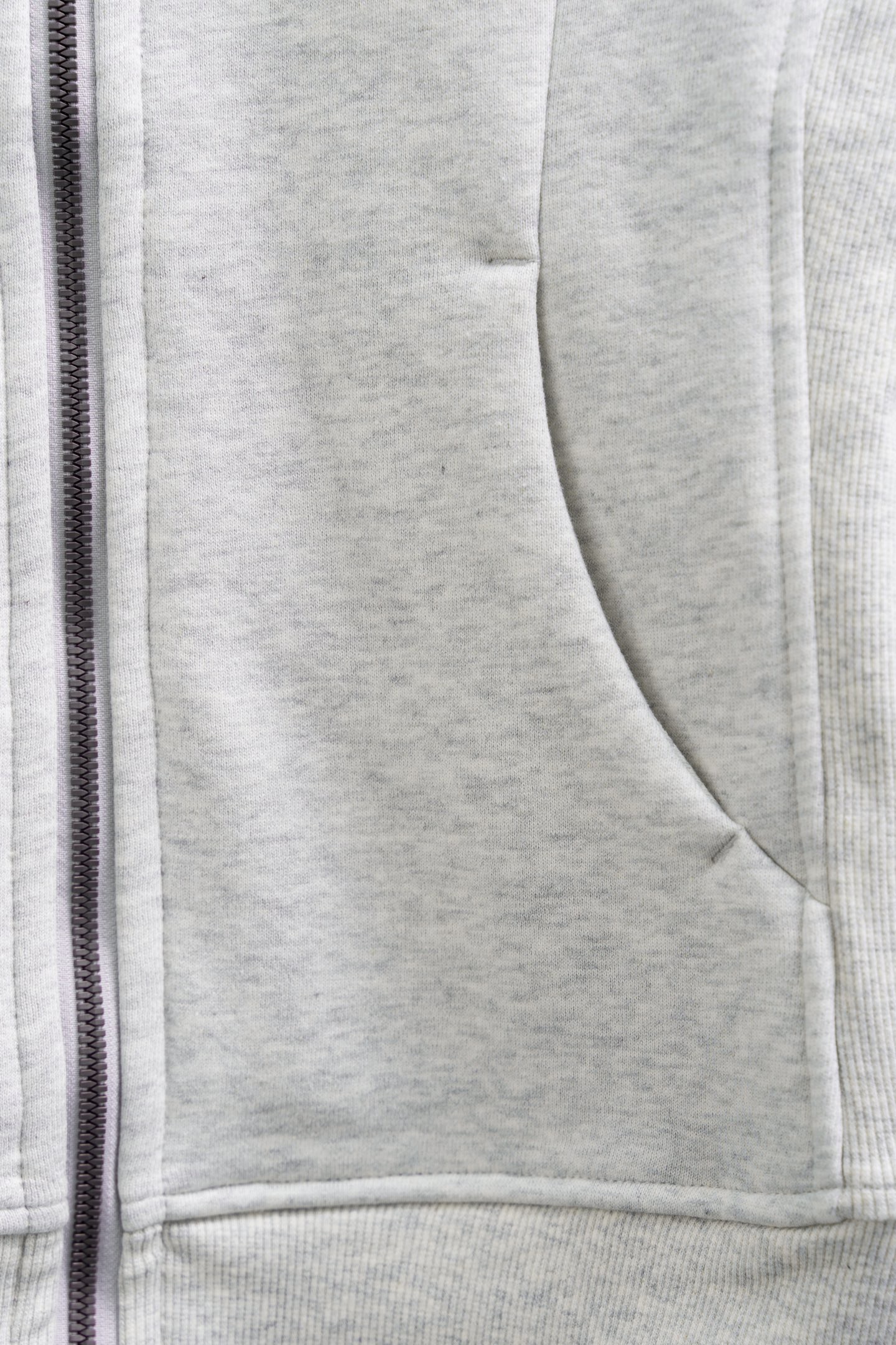 【人気商品】Lululemon（ルルレモン） Scuba ジップアップ スポーツフーディー レディース スリムフィットジャケット MONCLER