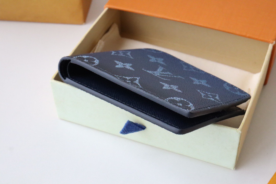 日本完売【LV】 Damier Rush  お財布 M11547財布