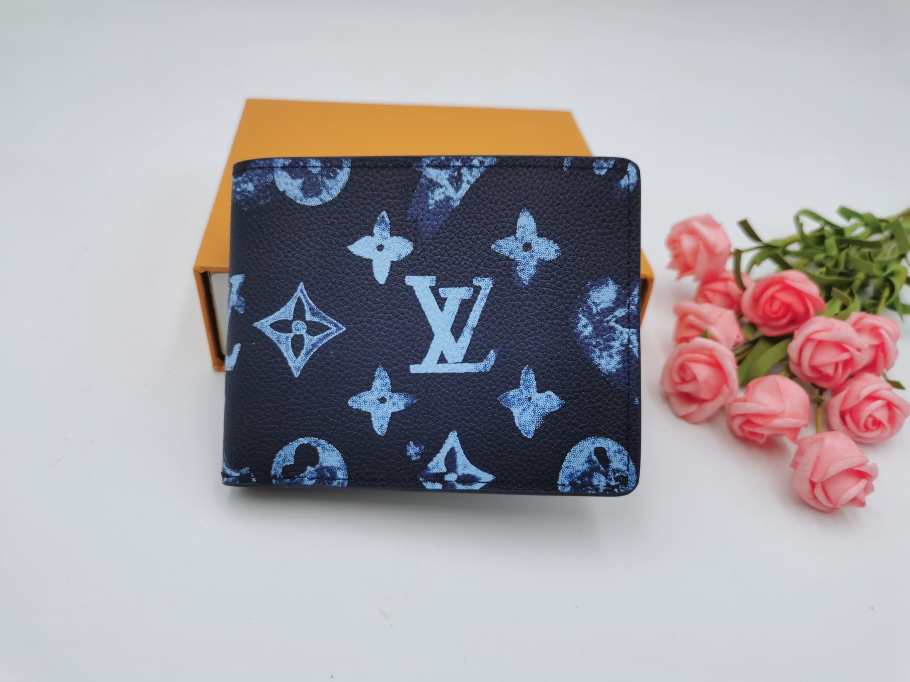 日本完売【LV】 Brazza お財布 M80466財布